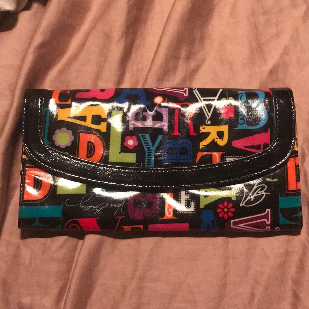 ❄️SNOW DAY SALE❄️ Vera Bradley Wallet!!! LIKE NEW!